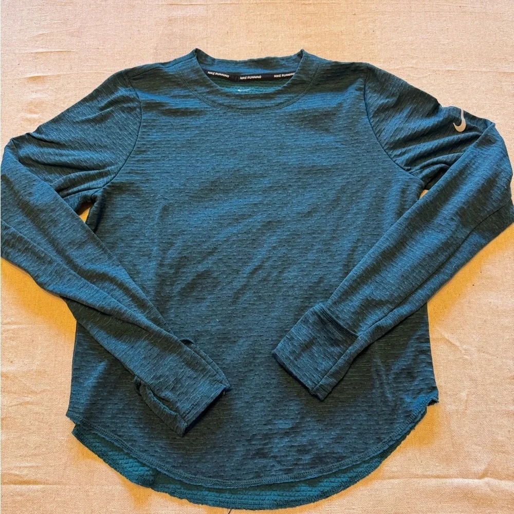 Women’s Nike Thermal Running Top